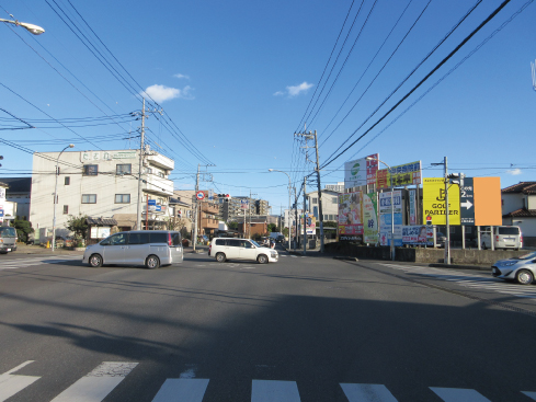 上尾市・中山道緑丘地下横断交差点B